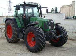 Tractor Fendt 716